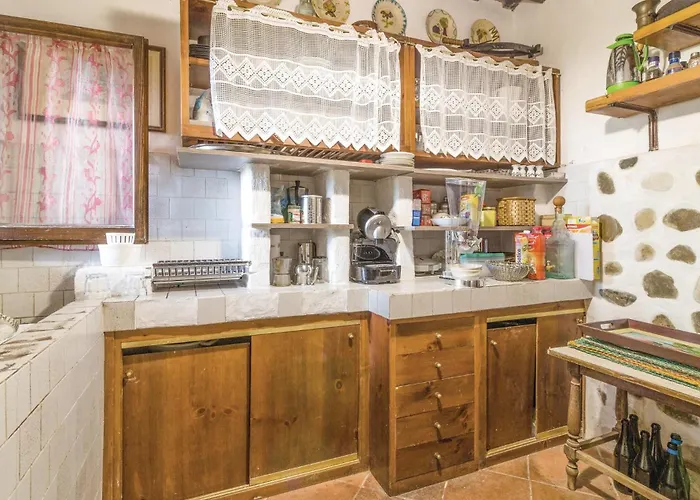 Three-bedroom In Santagata Feltria Rn Tatil Evi