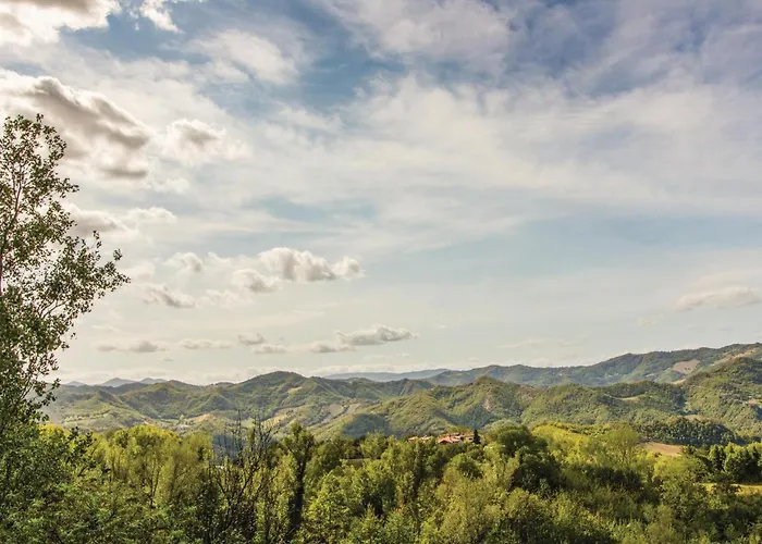 Three-bedroom In Santagata Feltria Rn Tatil Evi